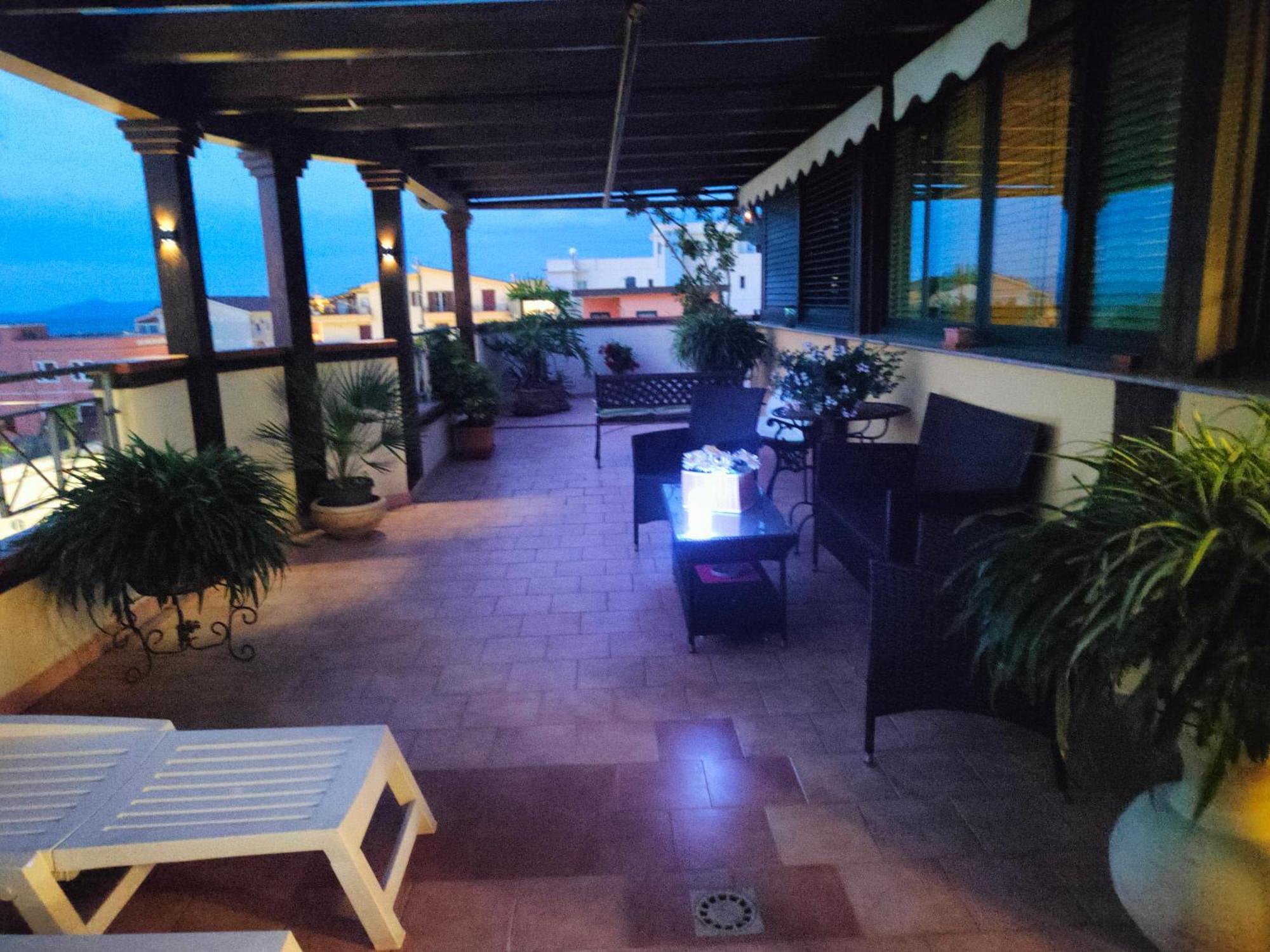 "Appartamento Del Mare Gliaca" Con Vista Isole Eolie,Ampia Terrazza,Wifi E Parcheggio Privato Gratuito بيراينو المظهر الخارجي الصورة